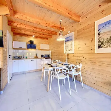 Sarbin Letniskowe Nad Morzem アパート