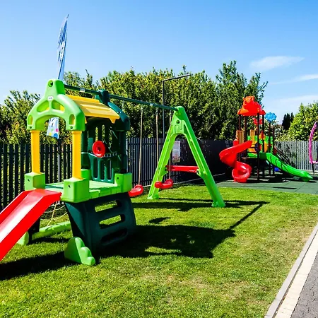 Sarbin Letniskowe Nad Morzem アパート