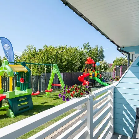 Sarbin Letniskowe Nad Morzem アパート